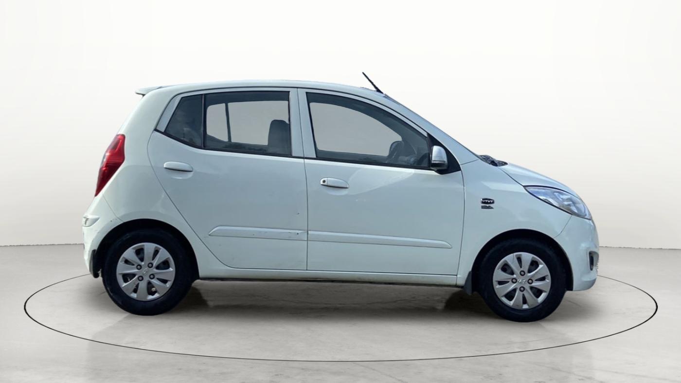 2012 Hyundai i10 SPORTZ 1.2, Petrol, Manual, 59,355 km, Right Side View