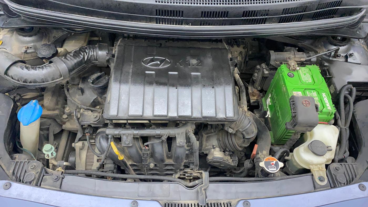 2016 Hyundai Xcent S AT 1.2, Petrol, Automatic, 1,19,769 km, Open Bonet