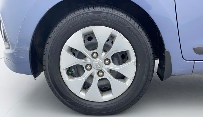 2016 Hyundai Xcent S AT 1.2, Petrol, Automatic, 1,19,769 km, Left Front Wheel