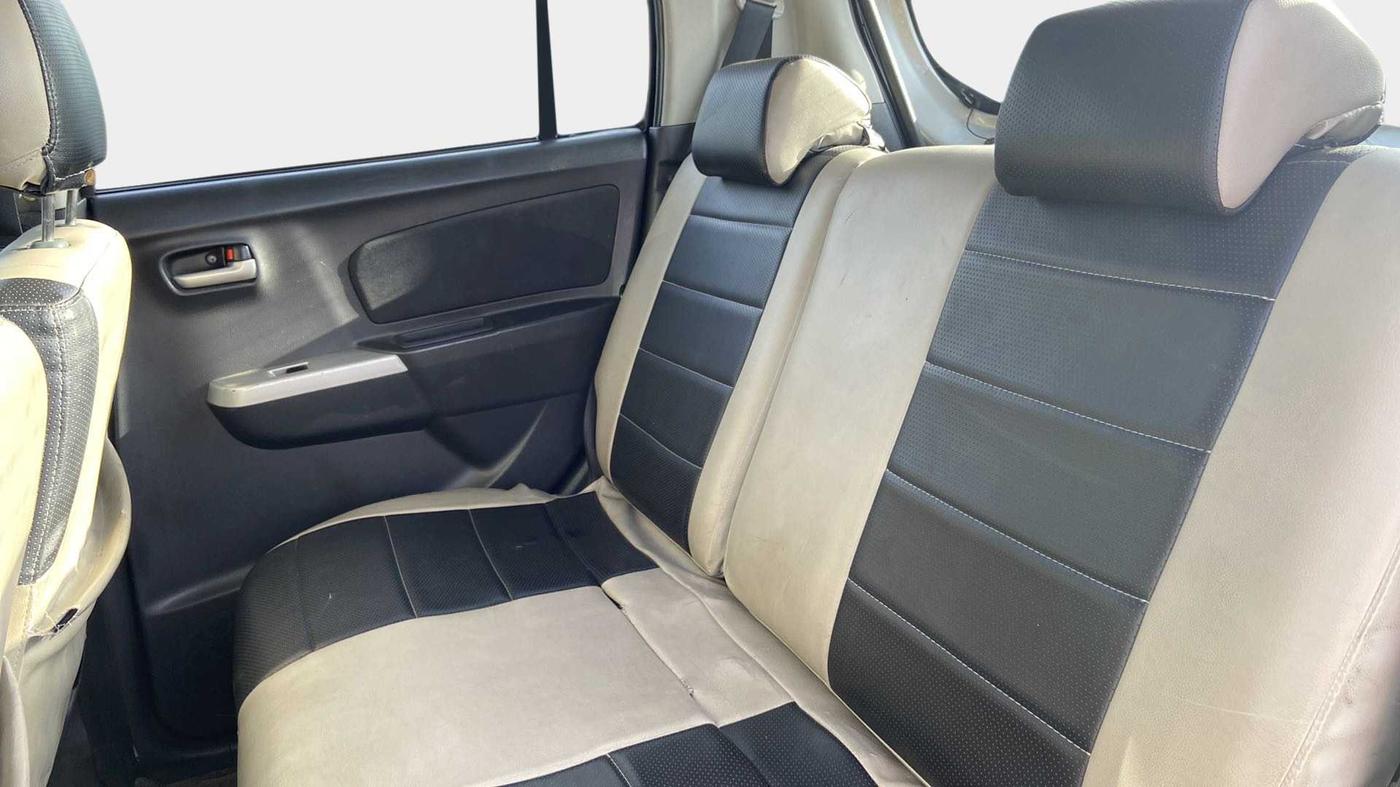 2012 Maruti Wagon R 1.0 VXI, Petrol, Manual, 78,259 km, Right Side Rear Door Cabin