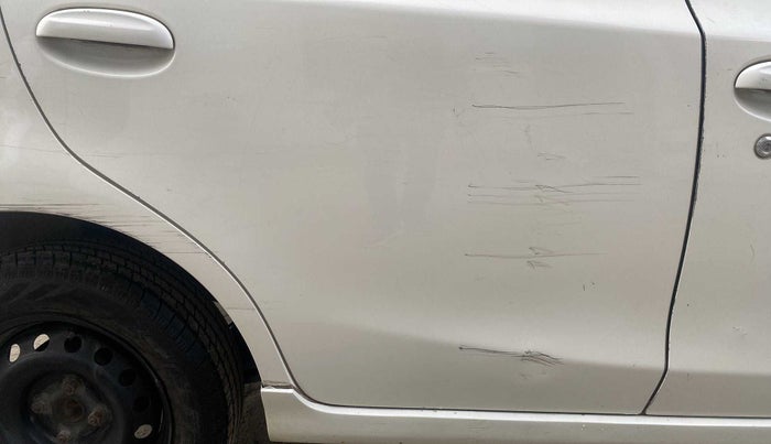2011 Toyota Etios Liva G, Petrol, Manual, 1 km, Right rear door - Minor scratches