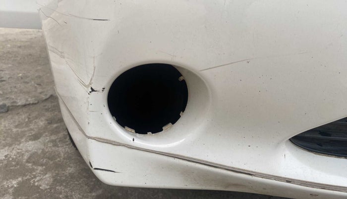 2011 Toyota Etios Liva G, Petrol, Manual, 1 km, Right fog light - Fog Light cover missing