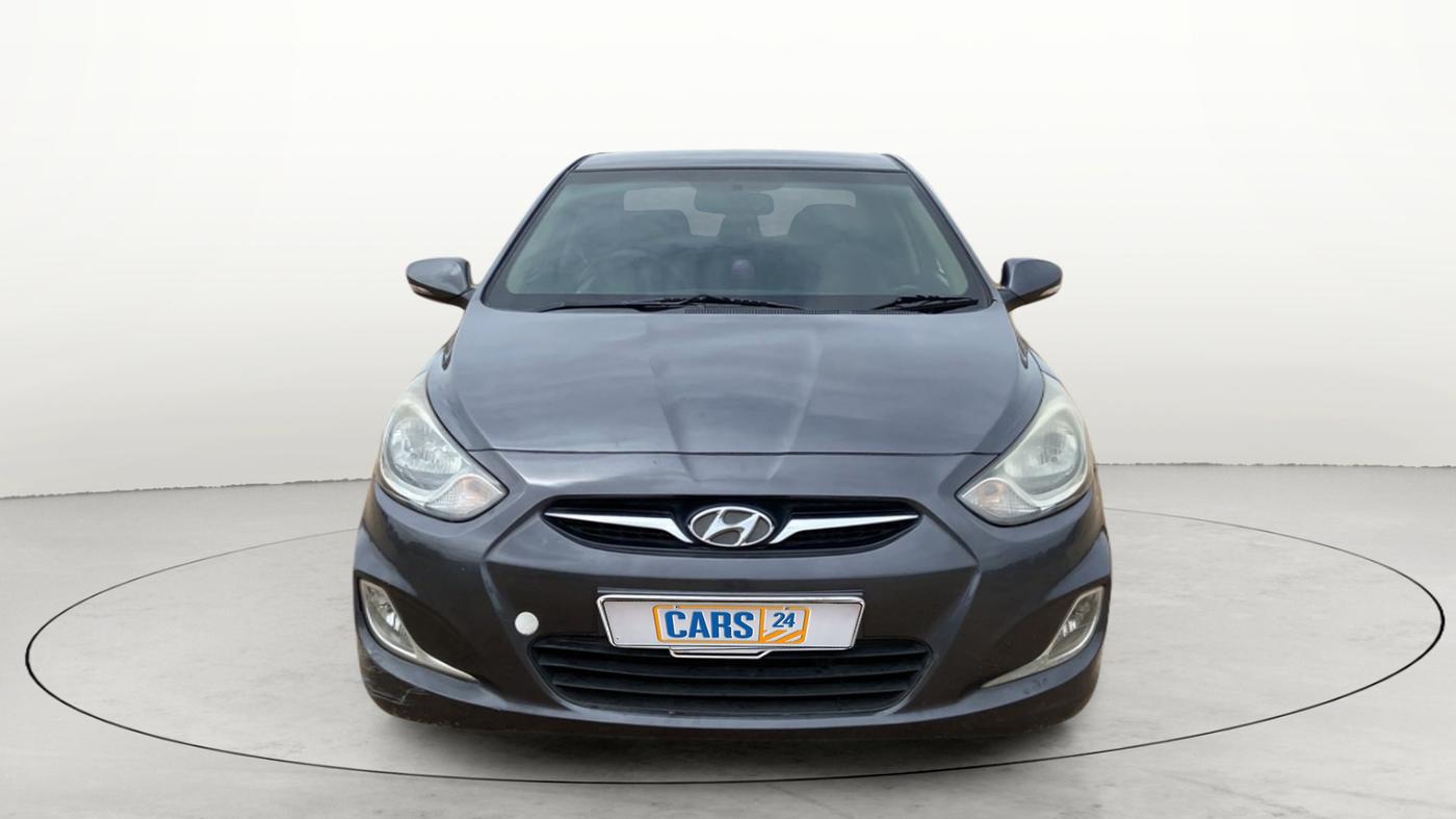 2013 Hyundai Verna FLUIDIC 1.6 CRDI SX, Diesel, Manual, 1,23,902 km, Front