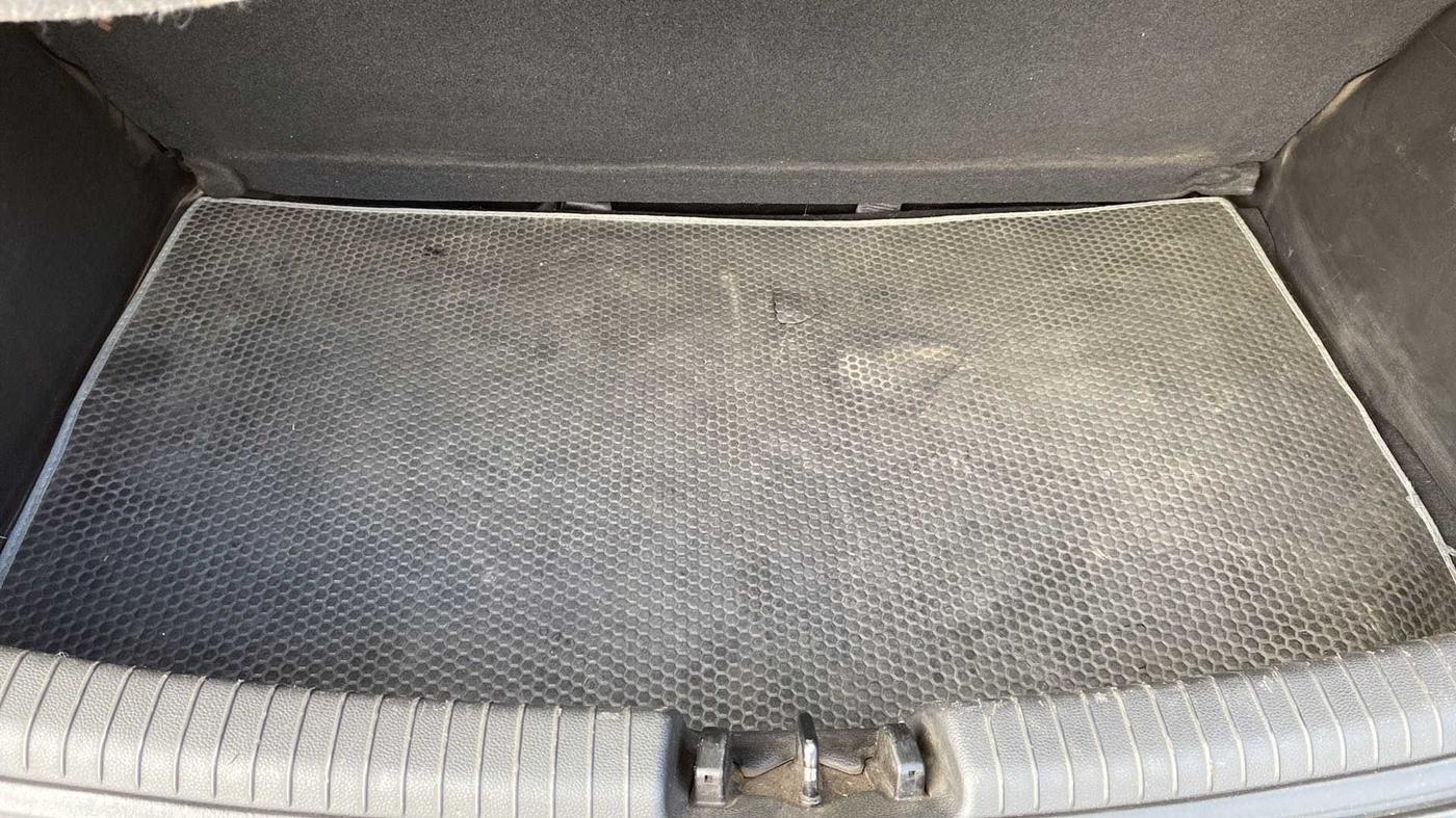 2014 Hyundai Grand i10 SPORTZ 1.2 KAPPA VTVT, Petrol, Manual, 84,483 km, Boot Inside