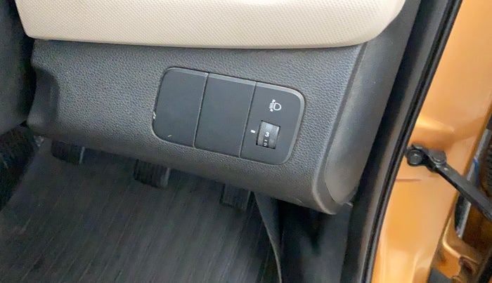 2017 Hyundai Grand i10 SPORTZ 1.2 KAPPA VTVT, Petrol, Manual, 25,247 km, Dashboard - Headlight height adjustment not working