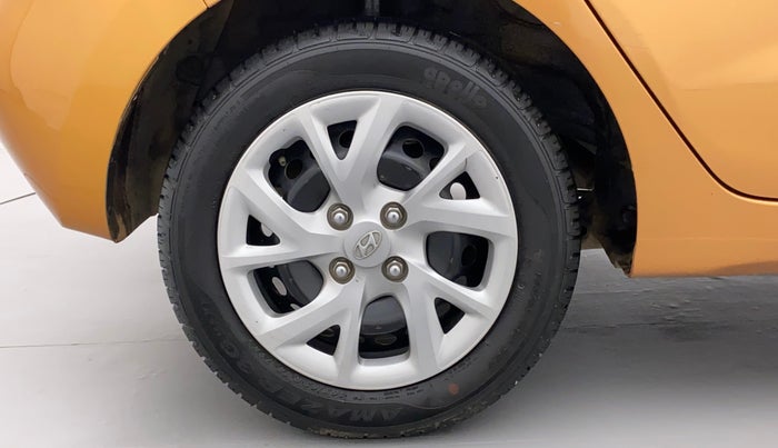 2017 Hyundai Grand i10 SPORTZ 1.2 KAPPA VTVT, Petrol, Manual, 25,247 km, Right Rear Wheel