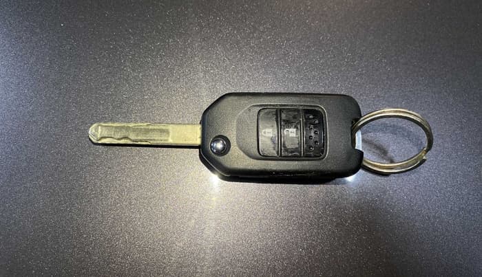 2021 Honda WR-V 1.2L I-VTEC SV MT, Petrol, Manual, 19,044 km, Key Close Up