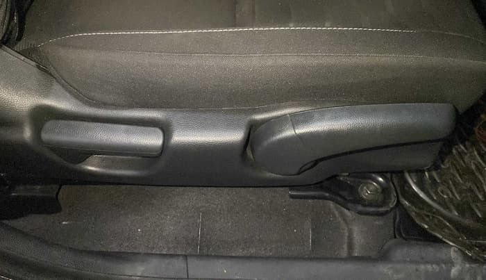 2021 Honda WR-V 1.2L I-VTEC SV MT, Petrol, Manual, 19,044 km, Driver Side Adjustment Panel