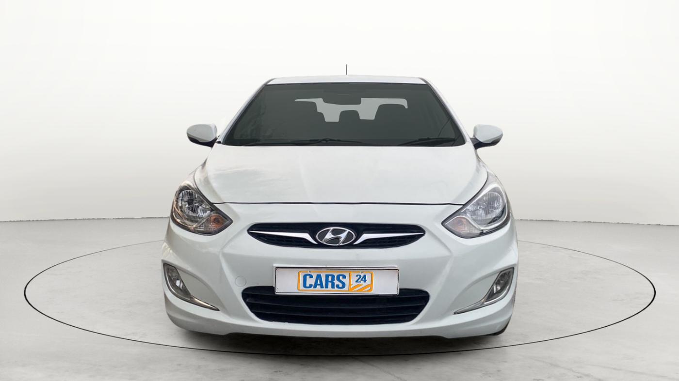 2013 Hyundai Verna FLUIDIC 1.6 CRDI SX, Diesel, Manual, 1,22,604 km, Front
