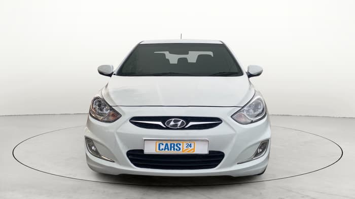 2013 Hyundai Verna FLUIDIC 1.6 CRDI SX, Diesel, Manual, 1,22,604 km, Front