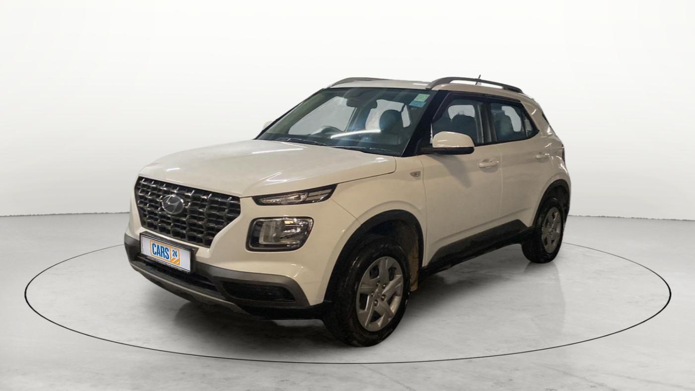2021 Hyundai VENUE S 1.2, Petrol, Manual, 11,584 km, Left Front Diagonal