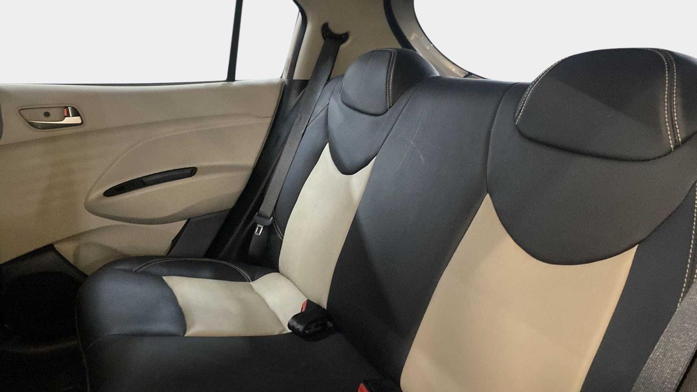 2018 Hyundai NEW SANTRO SPORTZ MT, Petrol, Manual, 12,691 km, Right Side Rear Door Cabin