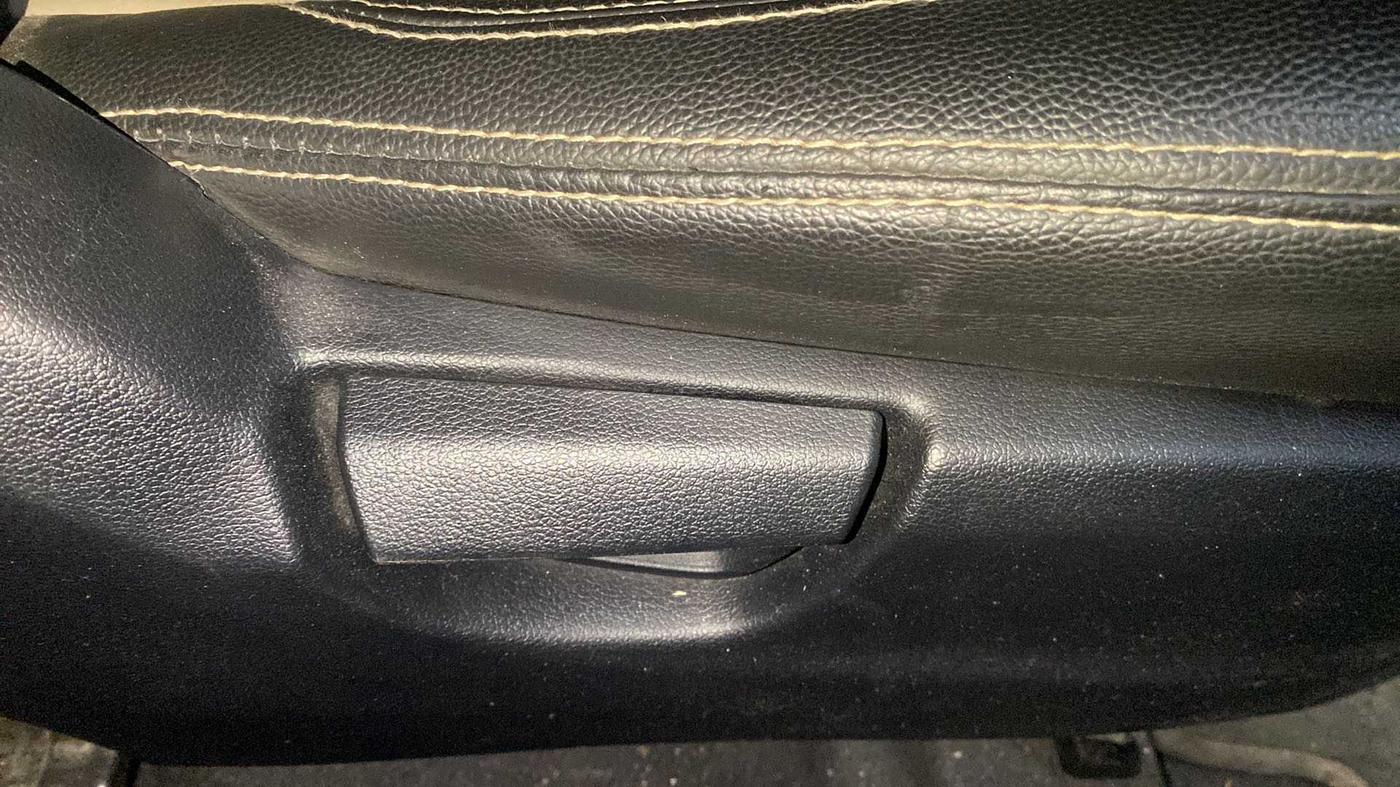2018 Hyundai NEW SANTRO SPORTZ MT, Petrol, Manual, 12,691 km, Driver Side Adjustment Panel