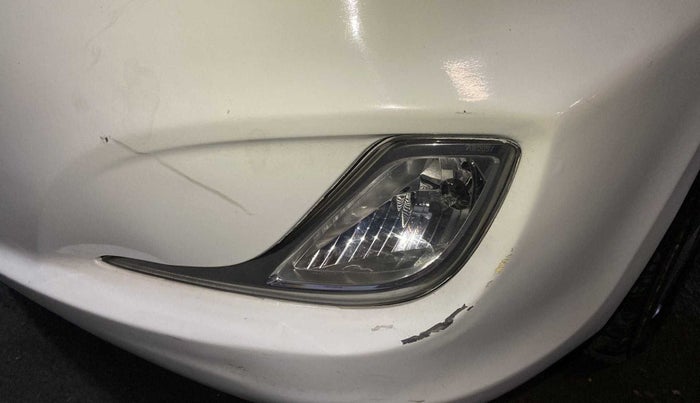 2013 Hyundai Verna FLUIDIC 1.6 VTVT SX, Petrol, Manual, 40,249 km, Front bumper - Minor scratches