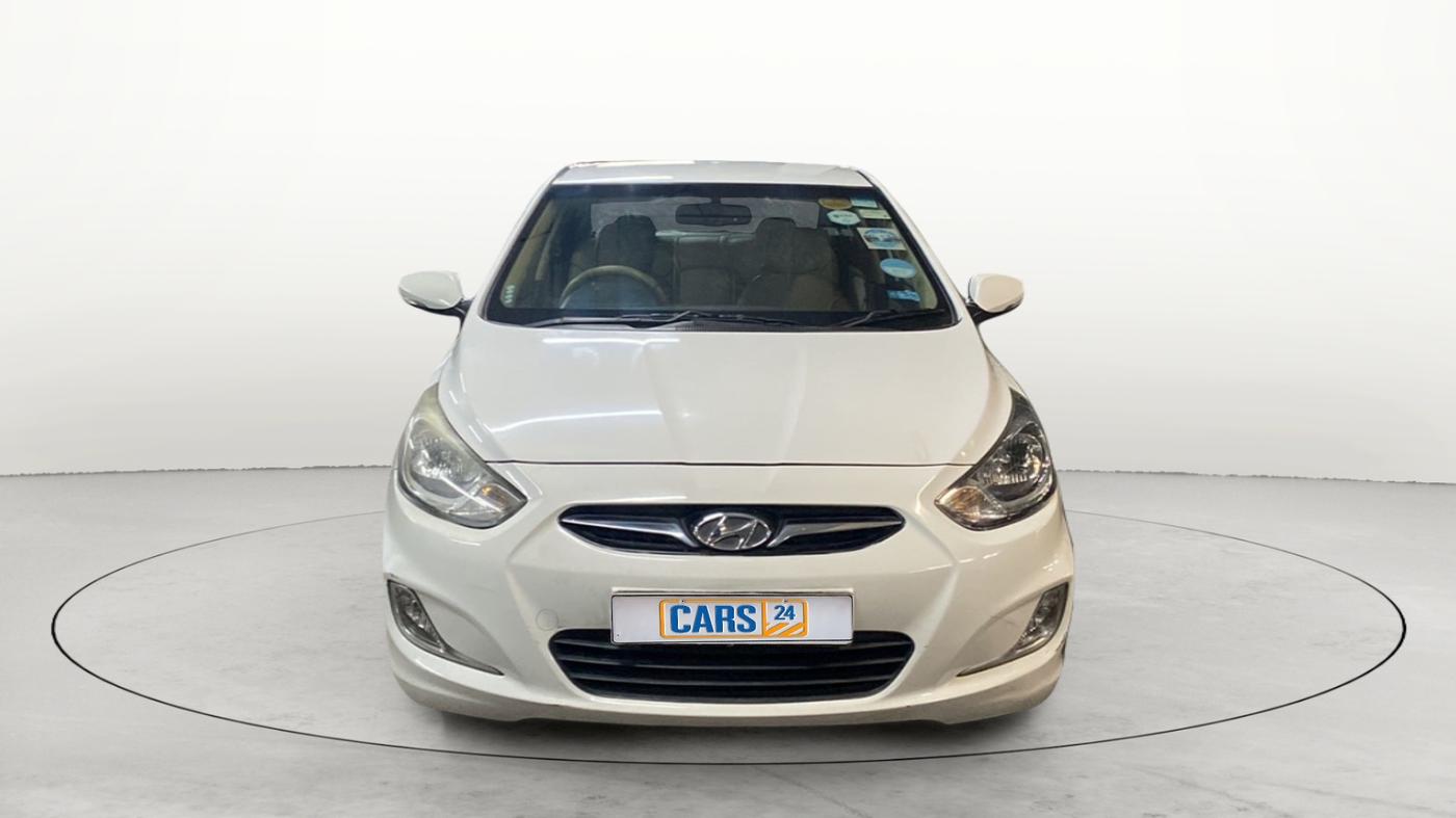2013 Hyundai Verna FLUIDIC 1.6 VTVT SX, Petrol, Manual, 40,249 km, Front