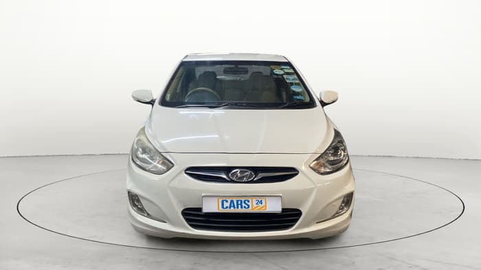 2013 Hyundai Verna FLUIDIC 1.6 VTVT SX, Petrol, Manual, 40,249 km, Front