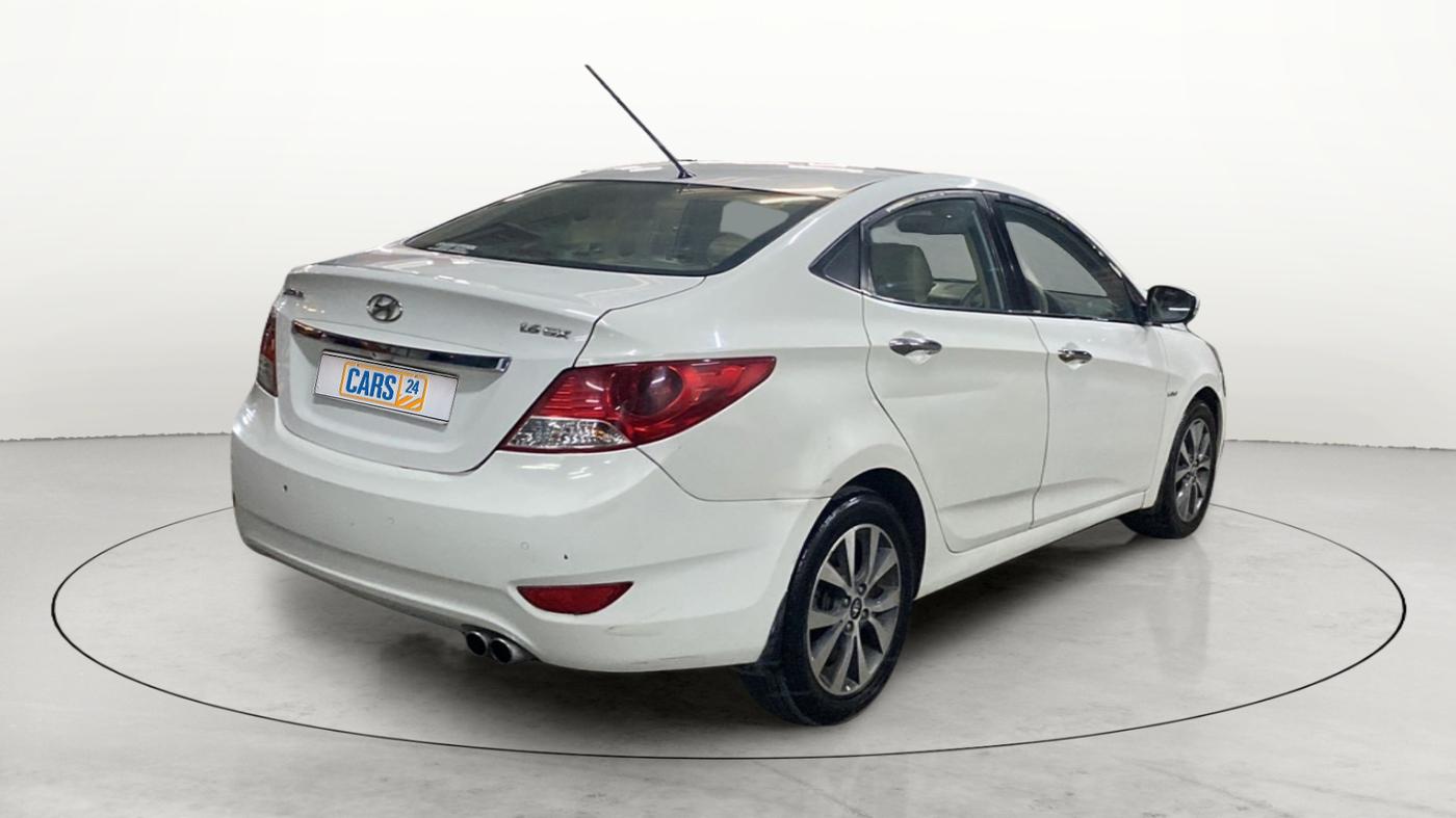 2013 Hyundai Verna FLUIDIC 1.6 VTVT SX, Petrol, Manual, 40,249 km, Right Back Diagonal