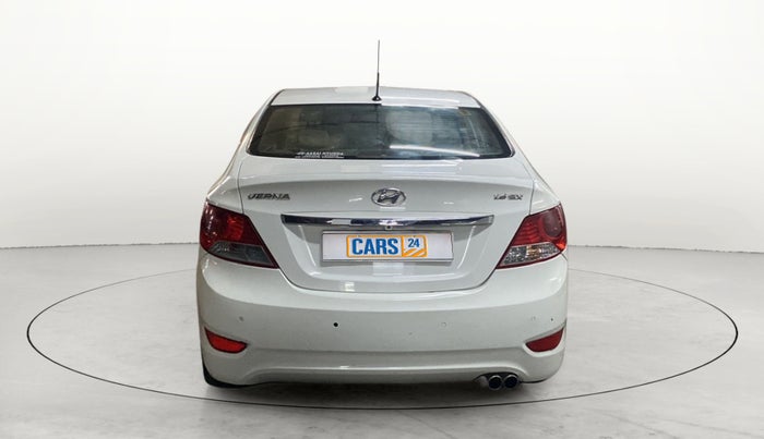 2013 Hyundai Verna FLUIDIC 1.6 VTVT SX, Petrol, Manual, 40,249 km, Back/Rear