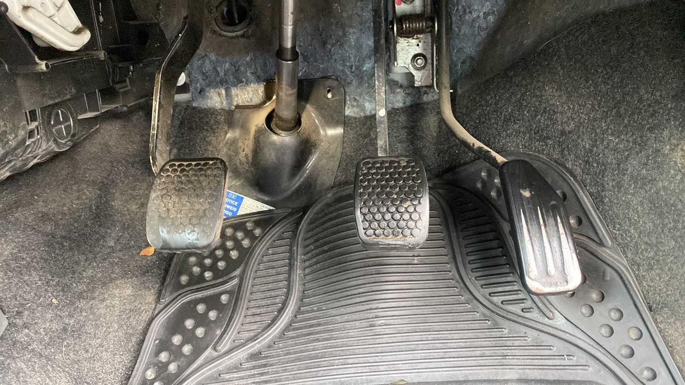 2013 Maruti Alto 800 LXI, Petrol, Manual, 32,823 km, Pedals