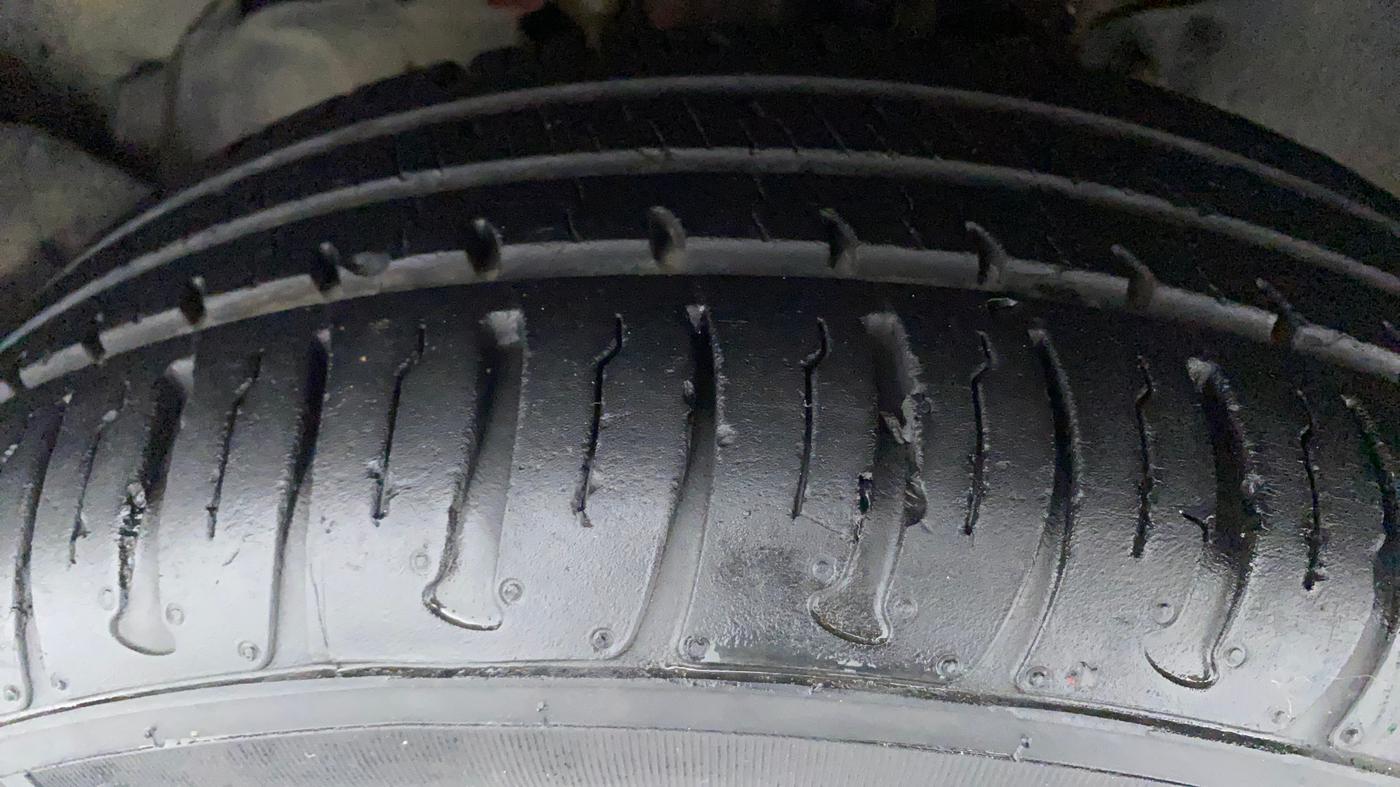 2019 Tata TIGOR XM PETROL, Petrol, Manual, 20,081 km, Left Front Tyre Tread