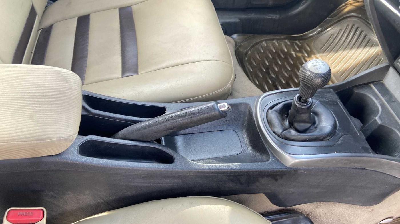 2014 Honda City 1.5L I-DTEC SV, Diesel, Manual, 94,856 km, Gear Lever