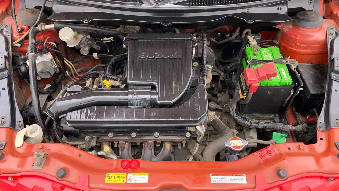2017 Maruti Swift ZXI, Petrol, Manual, 35,243 km, Open Bonet