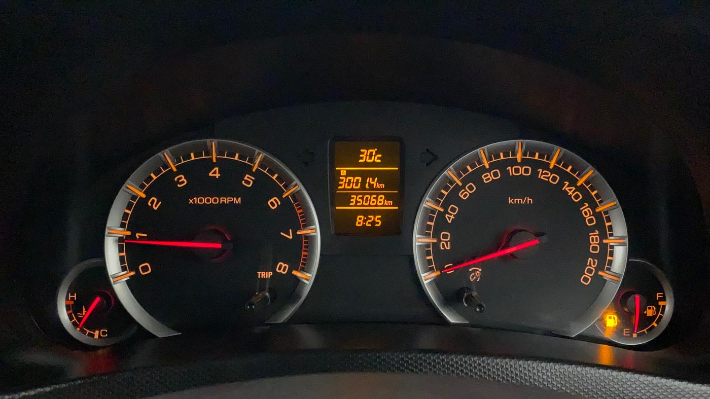 2017 Maruti Swift ZXI, Petrol, Manual, 35,243 km, Odometer Image