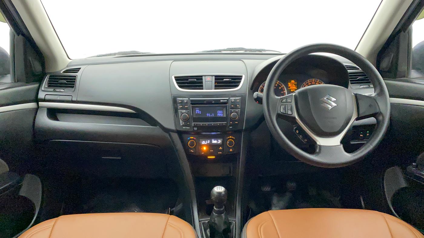 2017 Maruti Swift ZXI, Petrol, Manual, 35,243 km, Dashboard