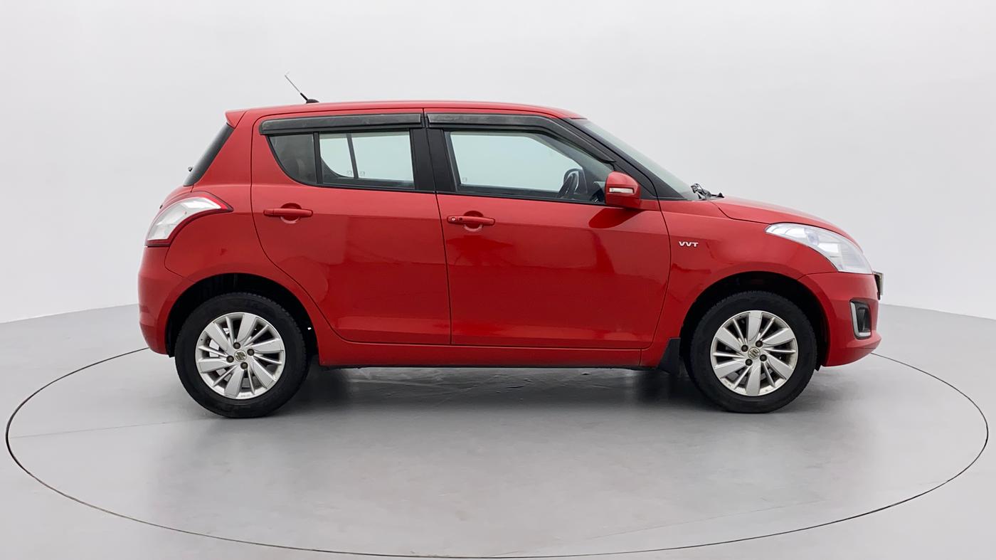 2017 Maruti Swift ZXI, Petrol, Manual, 35,243 km, Right Side View