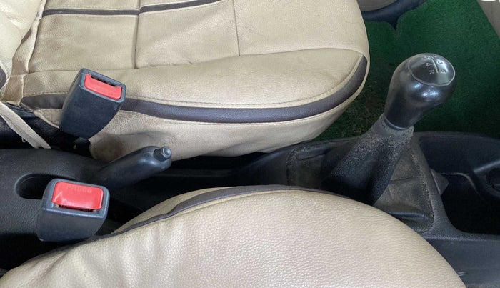2016 Hyundai Eon MAGNA +, Petrol, Manual, 72,041 km, Gear Lever