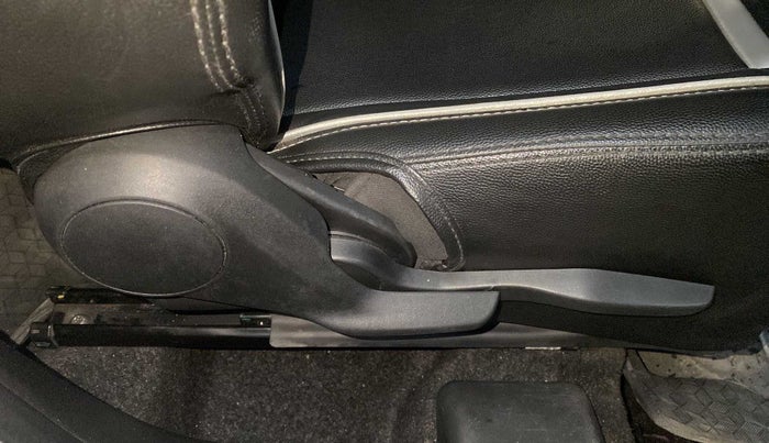 2018 Maruti Swift VXI, Petrol, Manual, 69,553 km, Driver Side Adjustment Panel