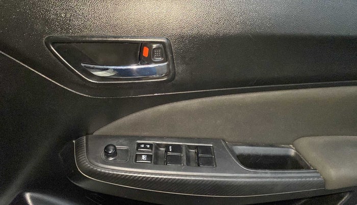 2018 Maruti Swift VXI, Petrol, Manual, 69,553 km, Driver Side Door Panels Control