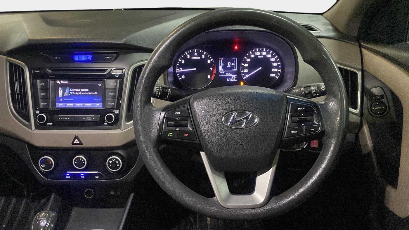 2015 Hyundai Creta S 1.6 PETROL, Petrol, Manual, 57,287 km, Steering Wheel Close Up