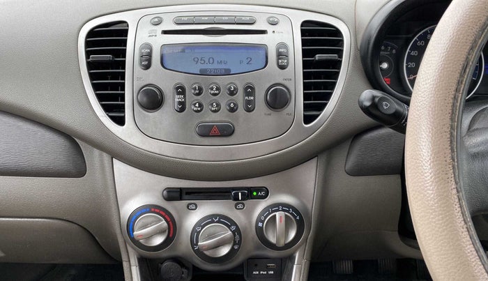 2015 Hyundai i10 SPORTZ 1.1, Petrol, Manual, 66,578 km, Infotainment System
