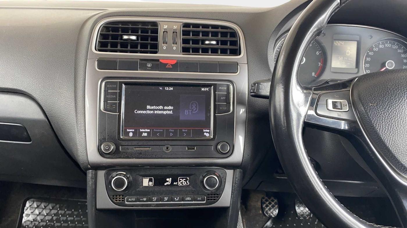 2017 Volkswagen Polo HIGHLINE PLUS 1.2(16 ALLOY, Petrol, Manual, 58,347 km, Air Conditioner