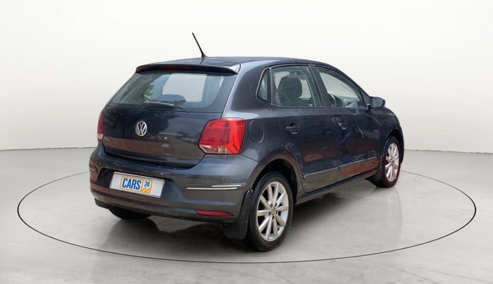 2017 Volkswagen Polo HIGHLINE PLUS 1.2(16 ALLOY, Petrol, Manual, 58,347 km, Right Back Diagonal