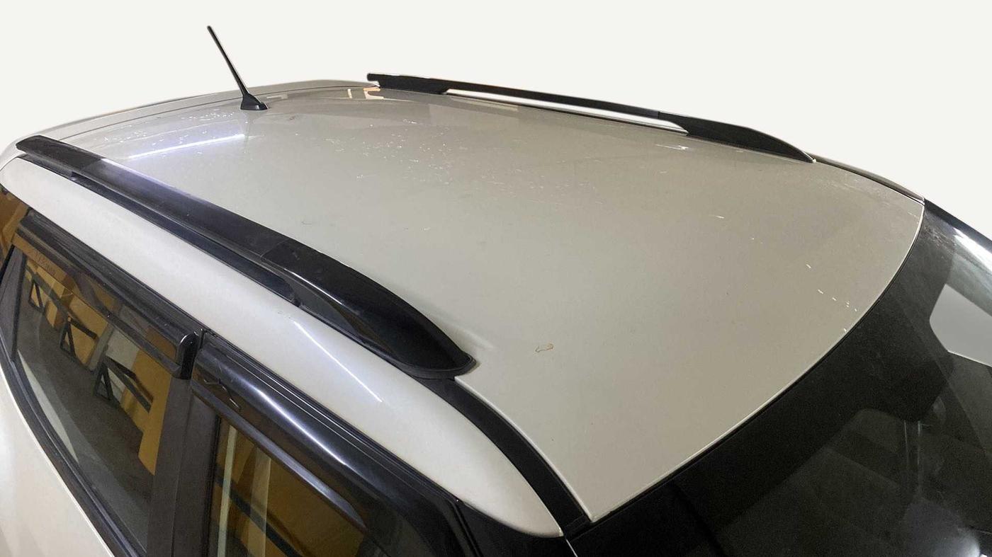 2019 Mahindra XUV300 W6 1.5 DIESEL, Diesel, Manual, 38,035 km, Roof