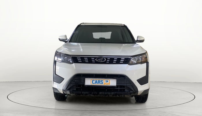 2019 Mahindra XUV300 W6 1.5 DIESEL, Diesel, Manual, 38,035 km, Front