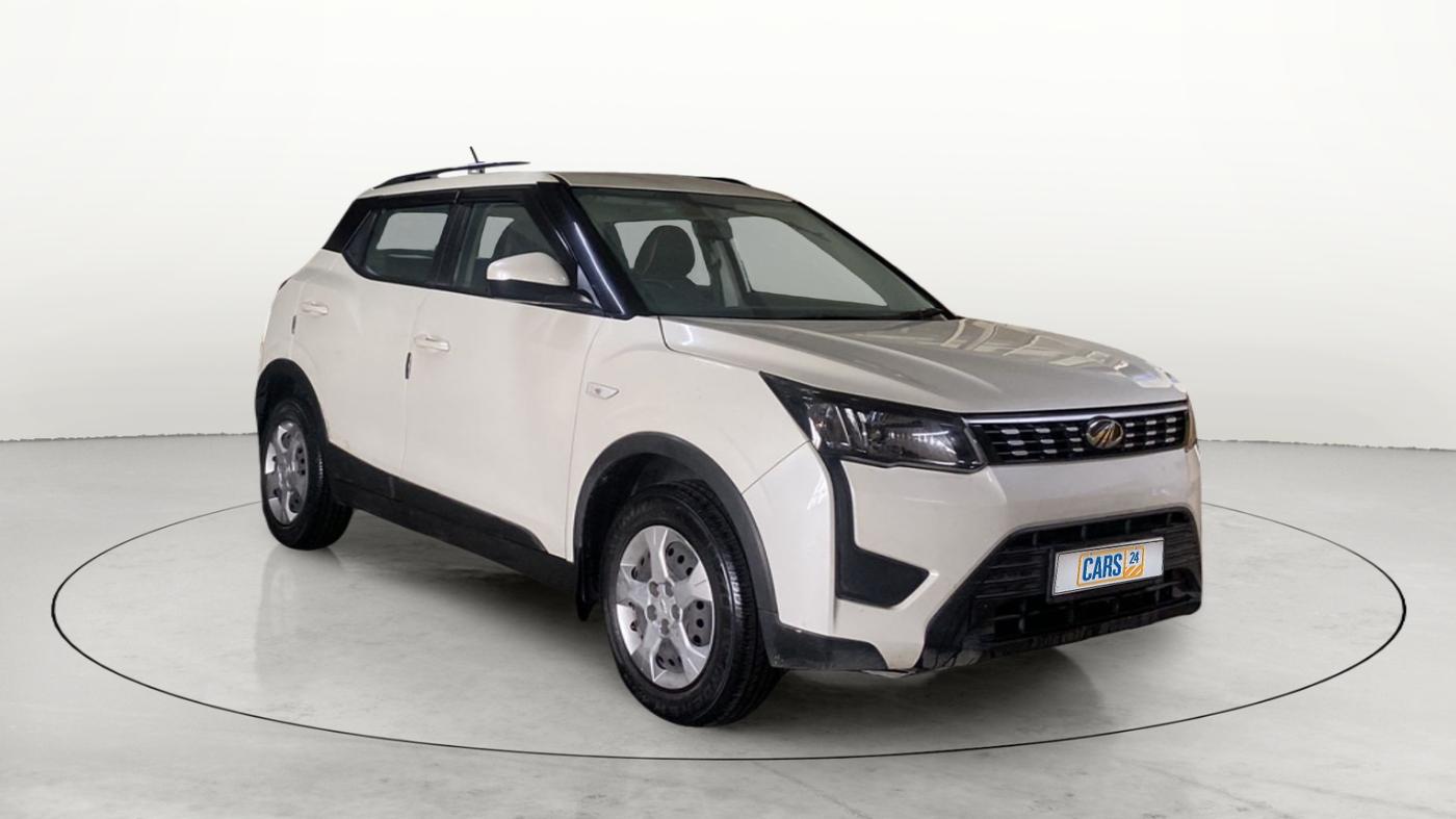 2019 Mahindra XUV300 W6 1.5 DIESEL, Diesel, Manual, 38,035 km, SRP