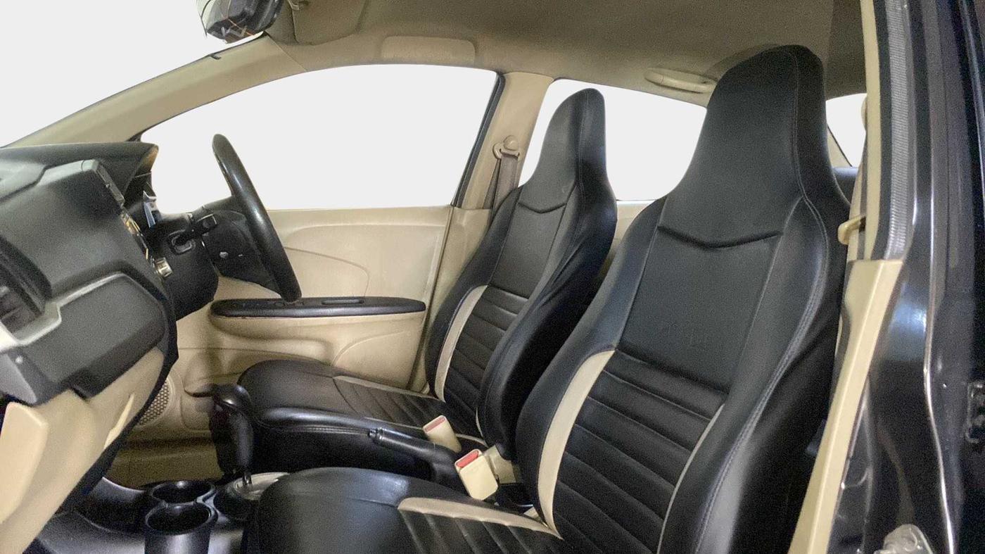 2016 Honda Amaze 1.2L I-VTEC S AT, Petrol, Automatic, 75,172 km, Right Side Front Door Cabin