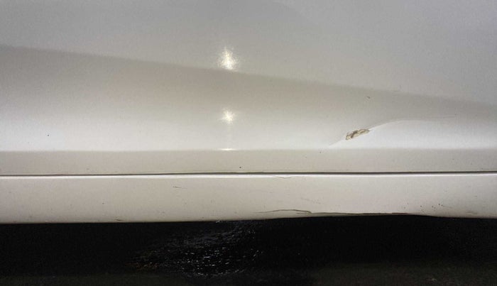 2013 Hyundai Eon ERA +, Petrol, Manual, 45,938 km, Right running board - Slightly dented