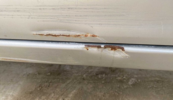 2017 Maruti Alto K10 VXI, Petrol, Manual, 39,259 km, Left running board - Slightly dented