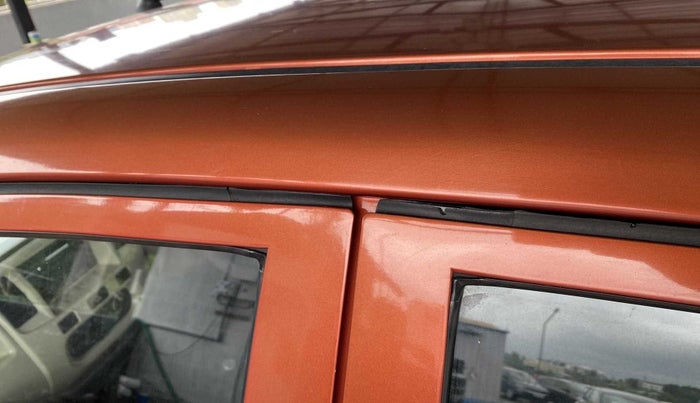 2010 Maruti Zen Estilo LXI, Petrol, Manual, 91,626 km, Left B pillar - Paint is slightly faded
