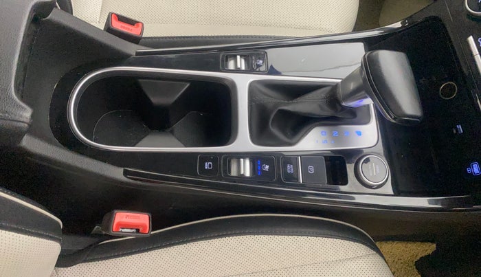 2022 Hyundai Creta SX (O) AT 1.5 DIESEL, Diesel, Automatic, 61,470 km, Gear Lever