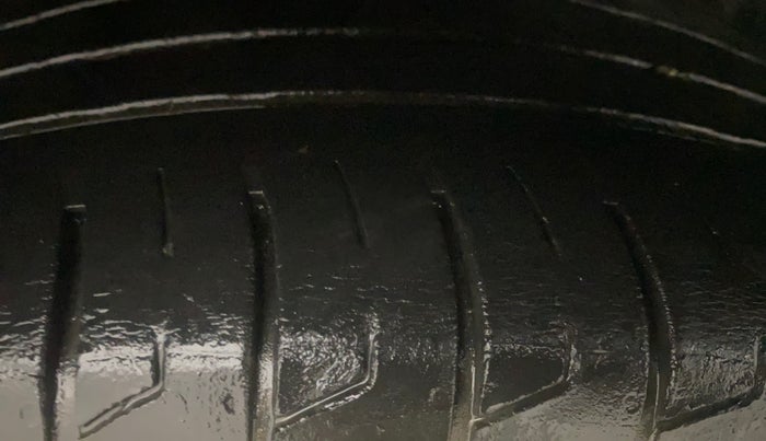 2022 Hyundai Creta SX (O) AT 1.5 DIESEL, Diesel, Automatic, 61,470 km, Right Rear Tyre Tread