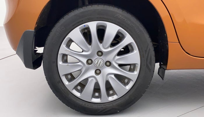 2017 Maruti Baleno ZETA CVT PETROL 1.2, Petrol, Automatic, 70,528 km, Right Rear Wheel