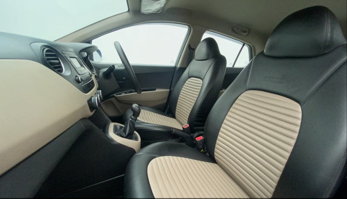 2018 Hyundai Grand i10 MAGNA 1.2 KAPPA VTVT, Petrol, Manual, 33,105 km, Right Side Front Door Cabin