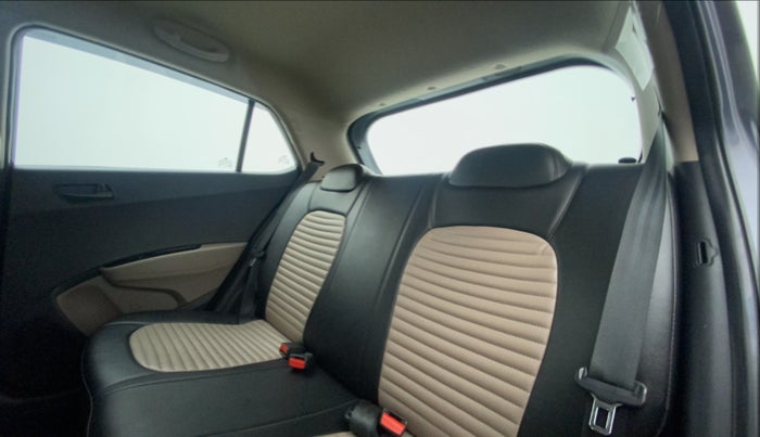 2018 Hyundai Grand i10 MAGNA 1.2 KAPPA VTVT, Petrol, Manual, 33,105 km, Right Side Rear Door Cabin