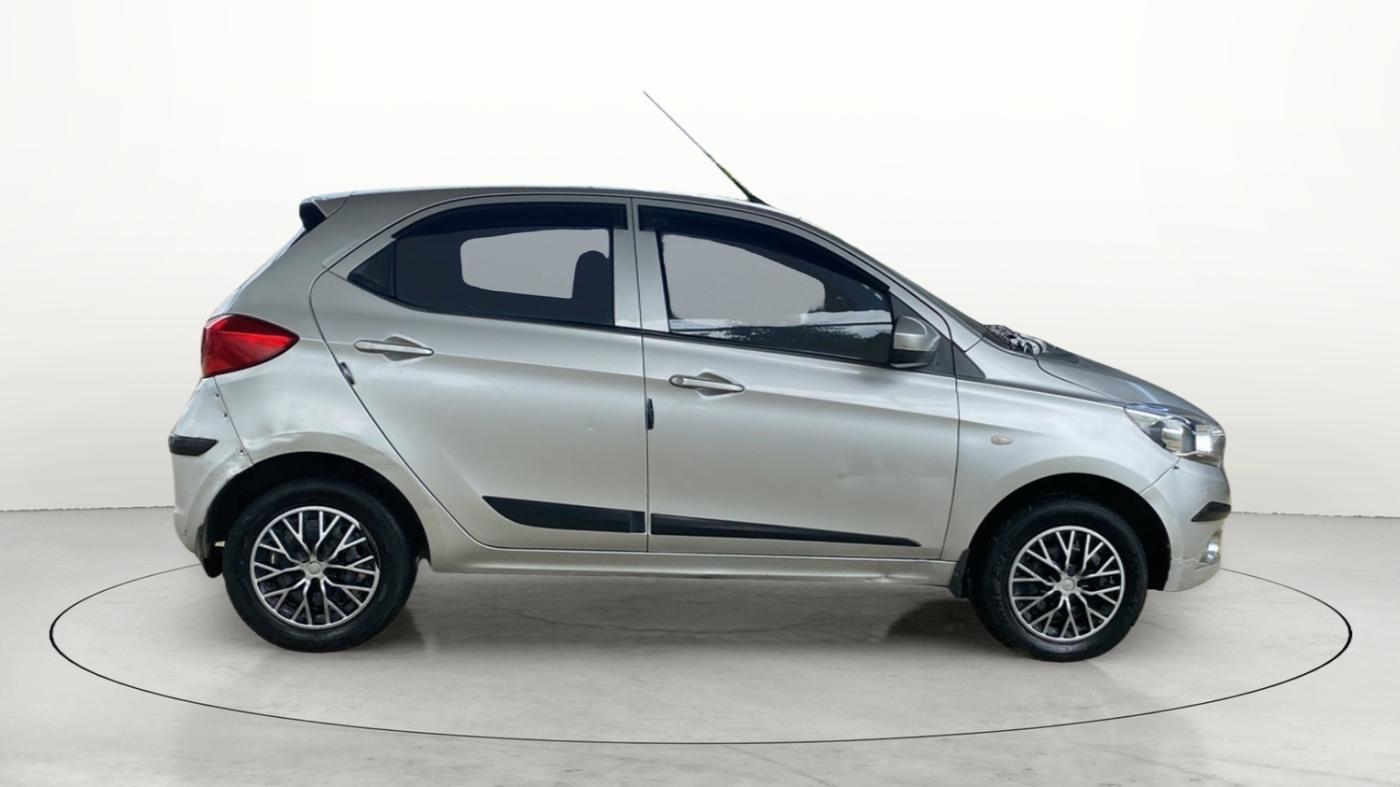 2018 Tata Tiago XT PETROL, Petrol, Manual, 38,331 km, Right Side View