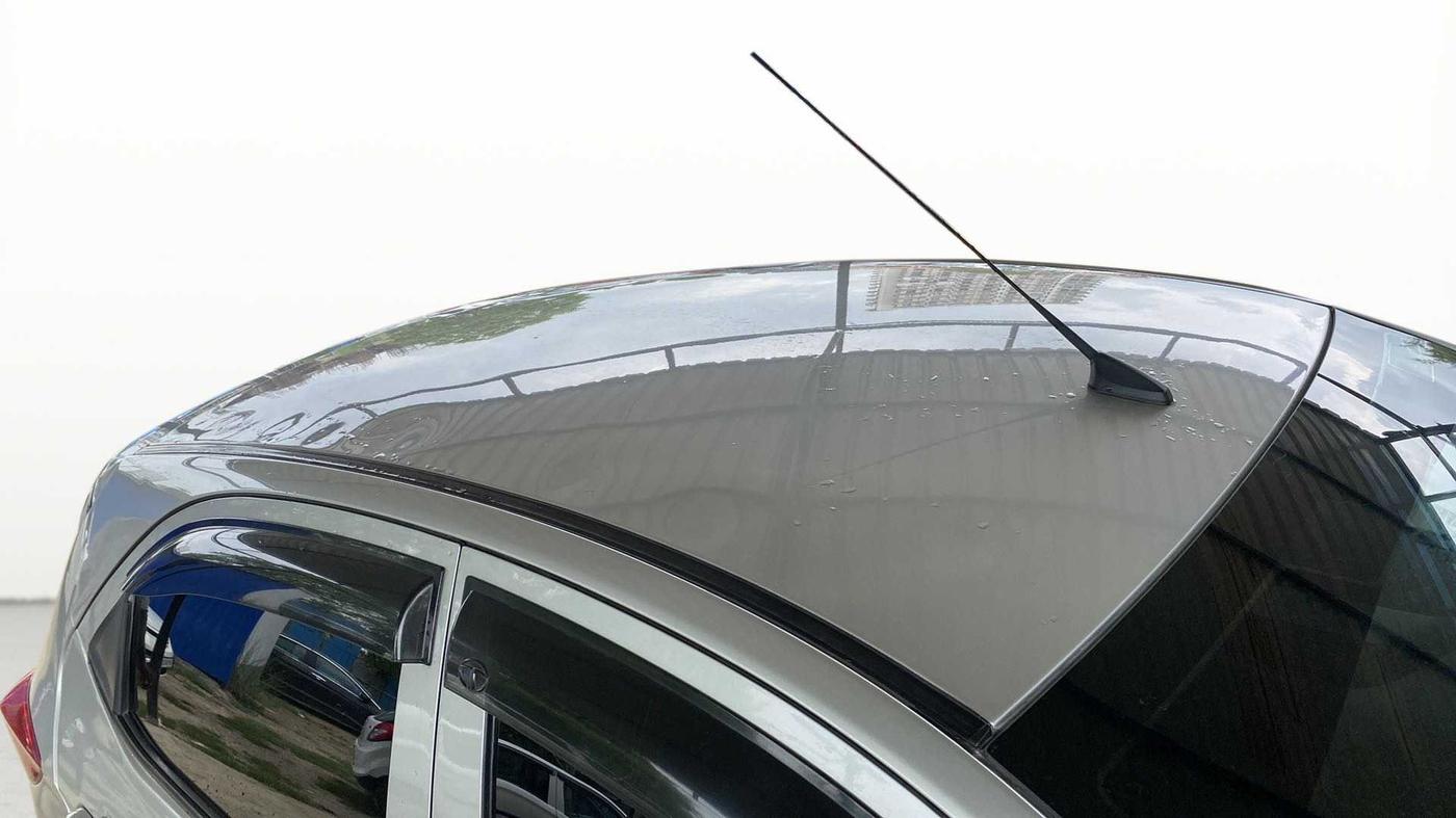 2018 Tata Tiago XT PETROL, Petrol, Manual, 38,331 km, Roof
